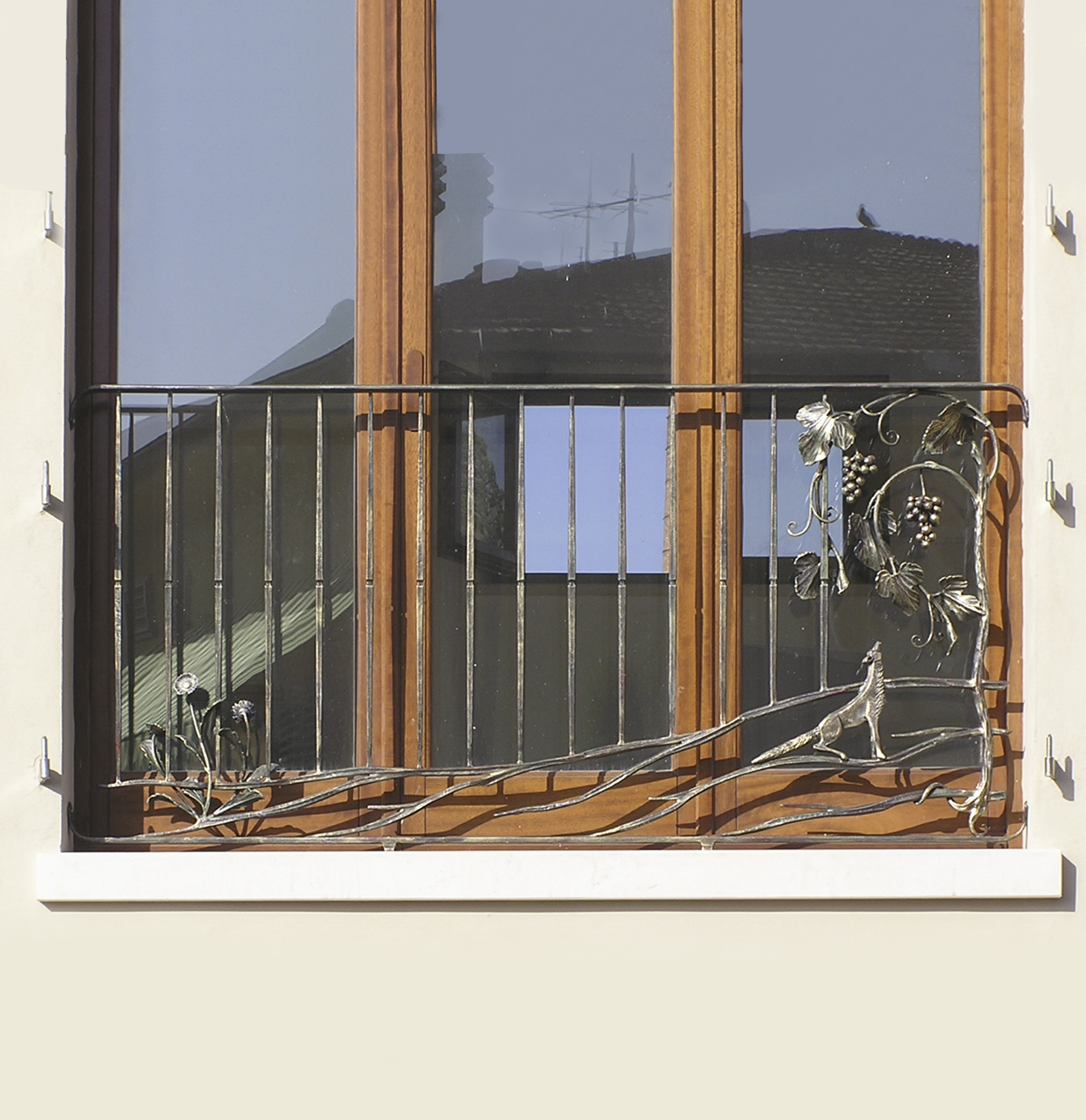 poggioli Slide background